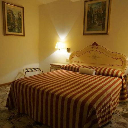 Guesthouse Al Profeta 베니스 외부 사진